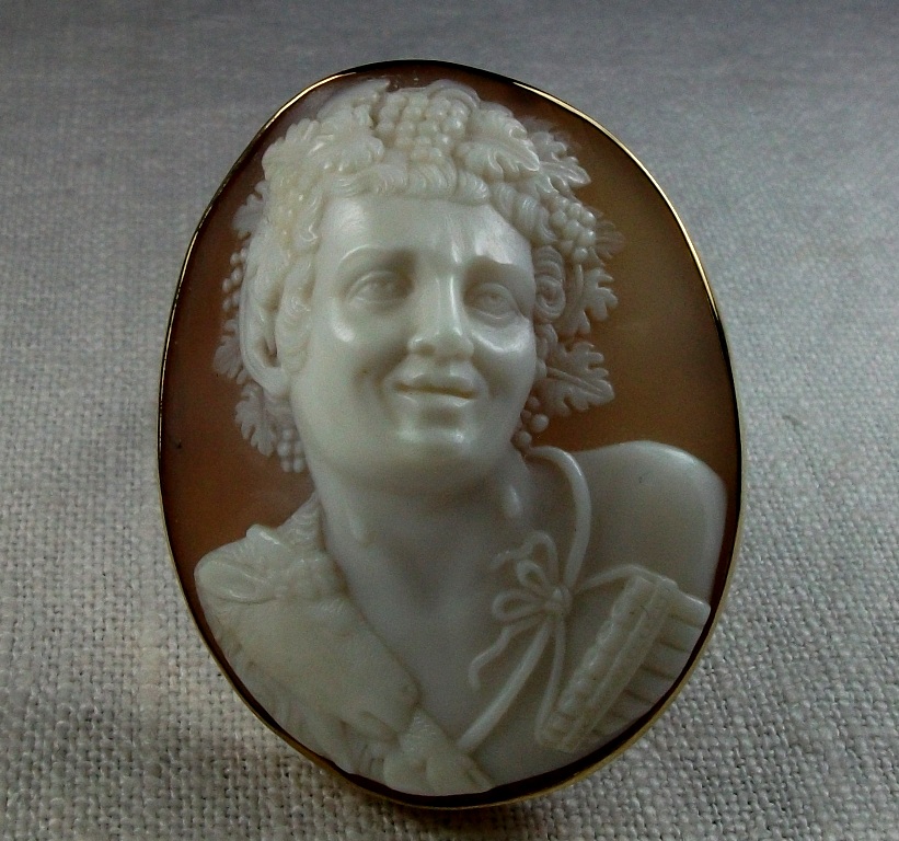 Wonderful Front Face Cameo of God Pan